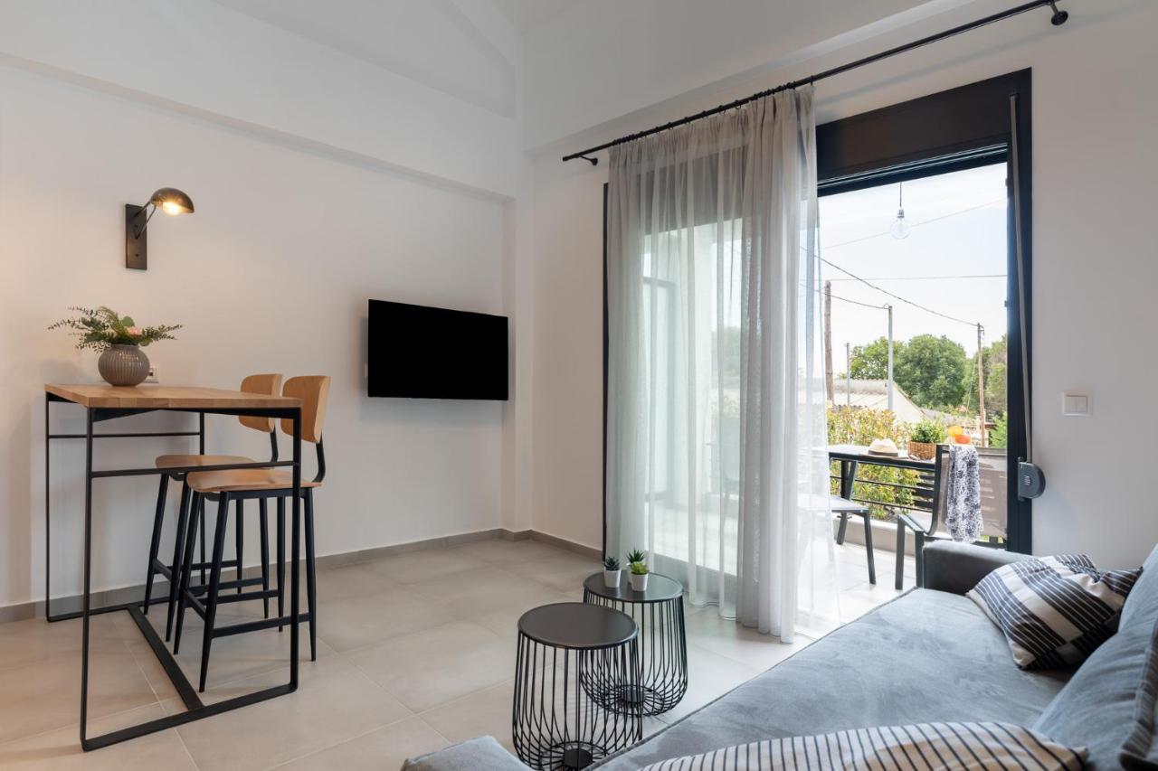 Cove Apart Otel Nea Iraklitsa